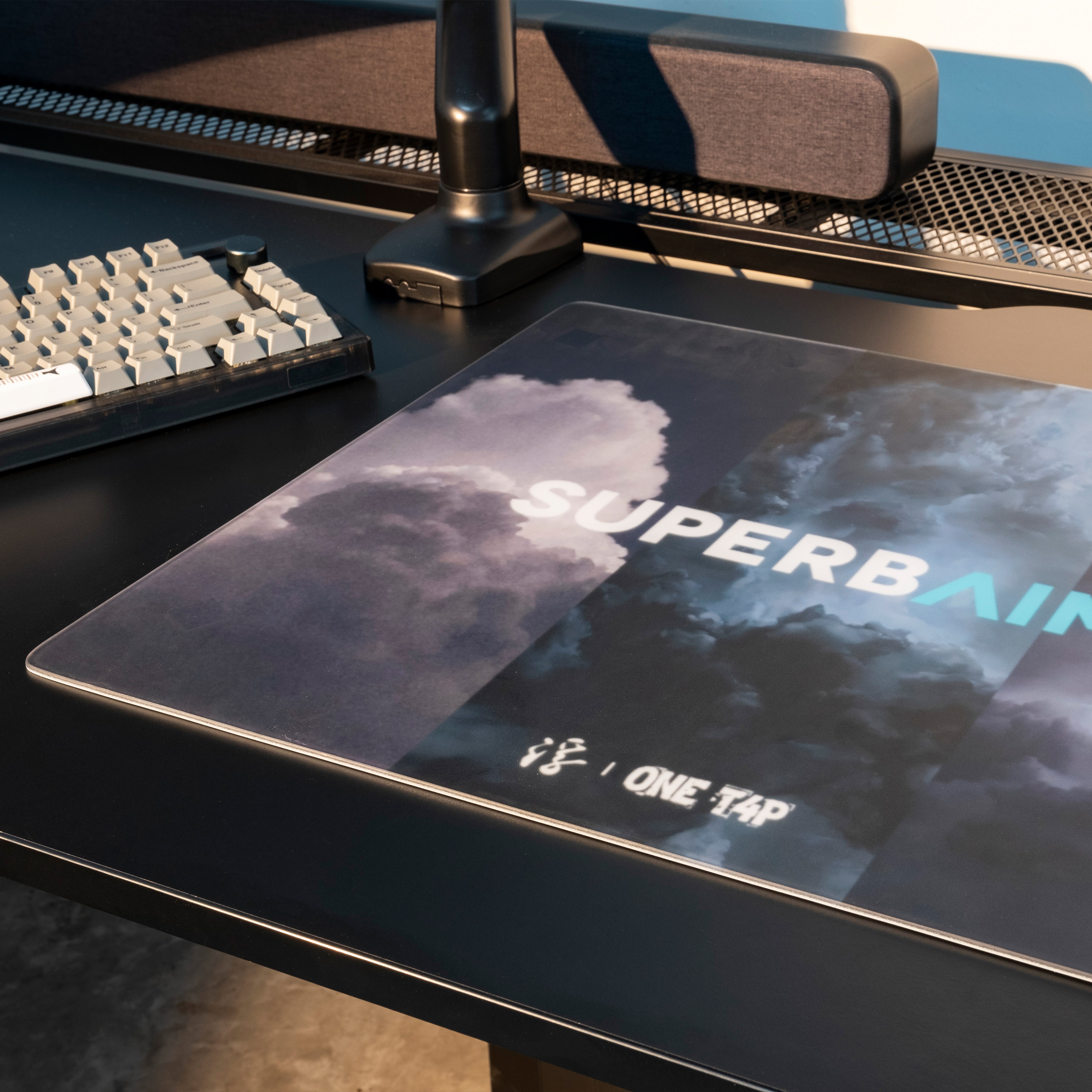 Dream Gamer 浮 コントロール型 ガラスマウスパッド