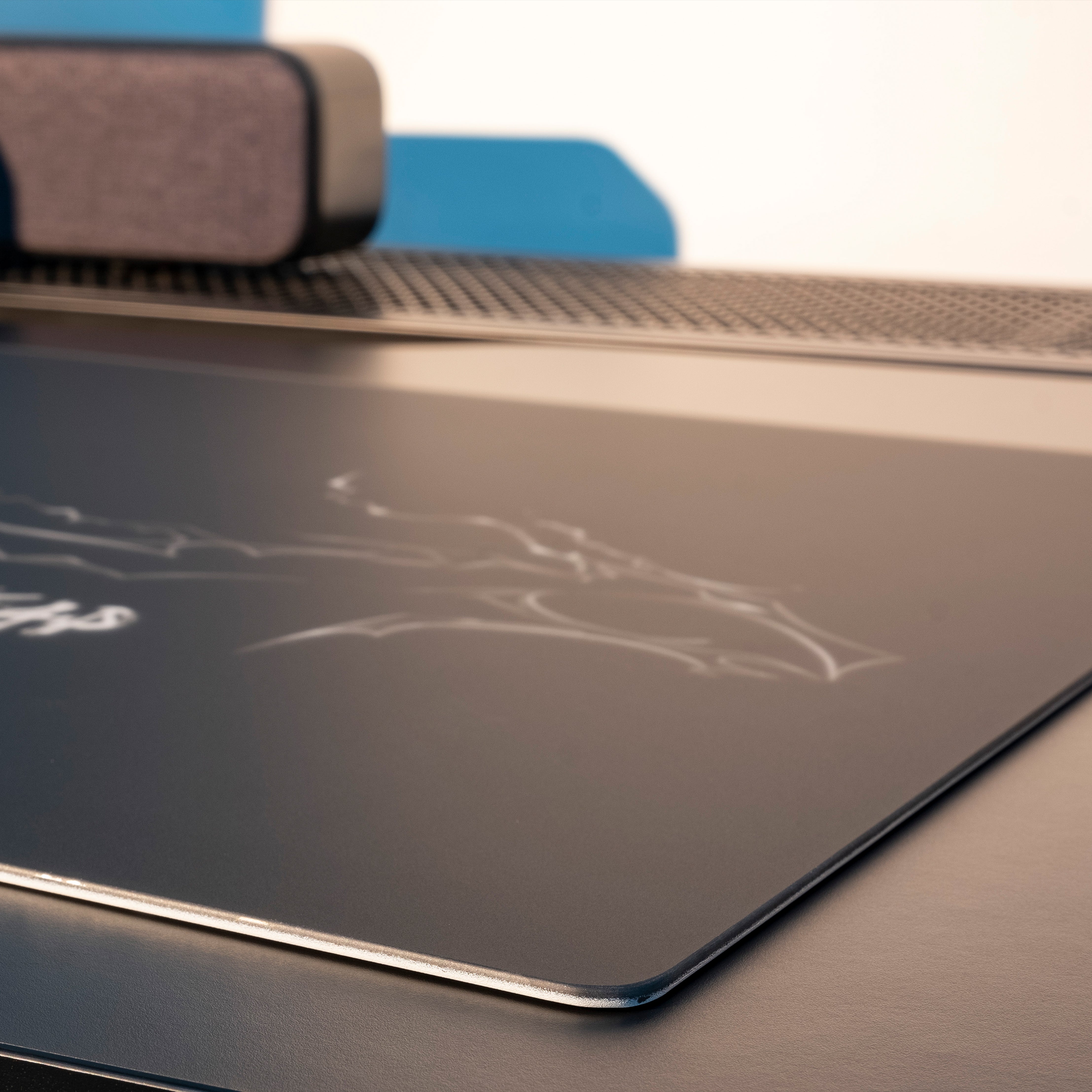 Dream Gamer 逐夢者 雷 Thunder スピード型 ガラスマウスパッド